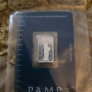 Pamp Suisse 5 Gram Statue Of Liberty Silver Bar In Assay Card.Low Serial Number!